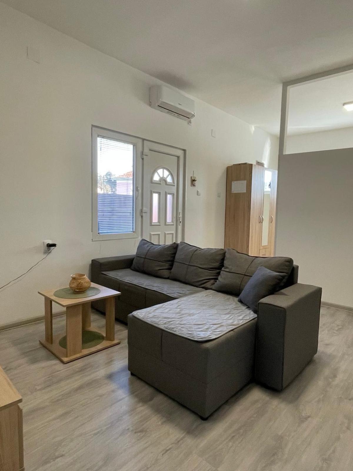 Apartman Arthur Кикинда Экстерьер фото